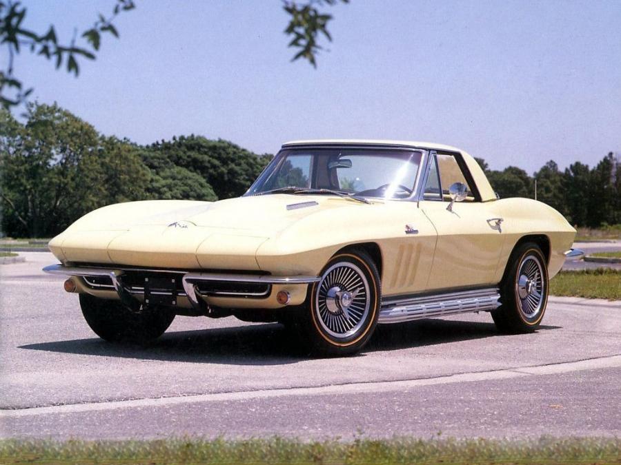 Chevrolet Corvette Stingray 427 Convertible 1966 года  (фото 6 из 8)
